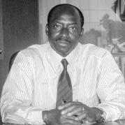 Nomination d’Henri-Claude Oyima au poste d’administrateur-directeur général